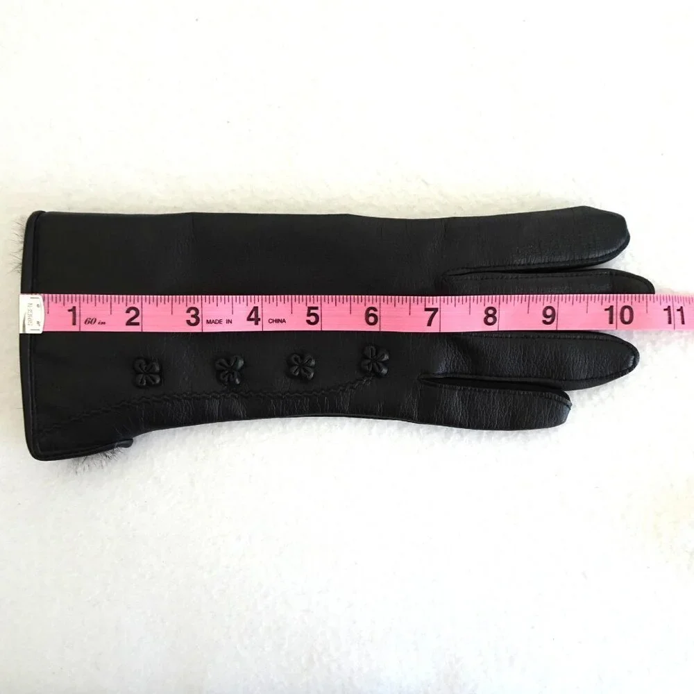Vintage Women’s Faux Black Leather Fur Lined Gloves Size 7 to 8 1/2 S/M